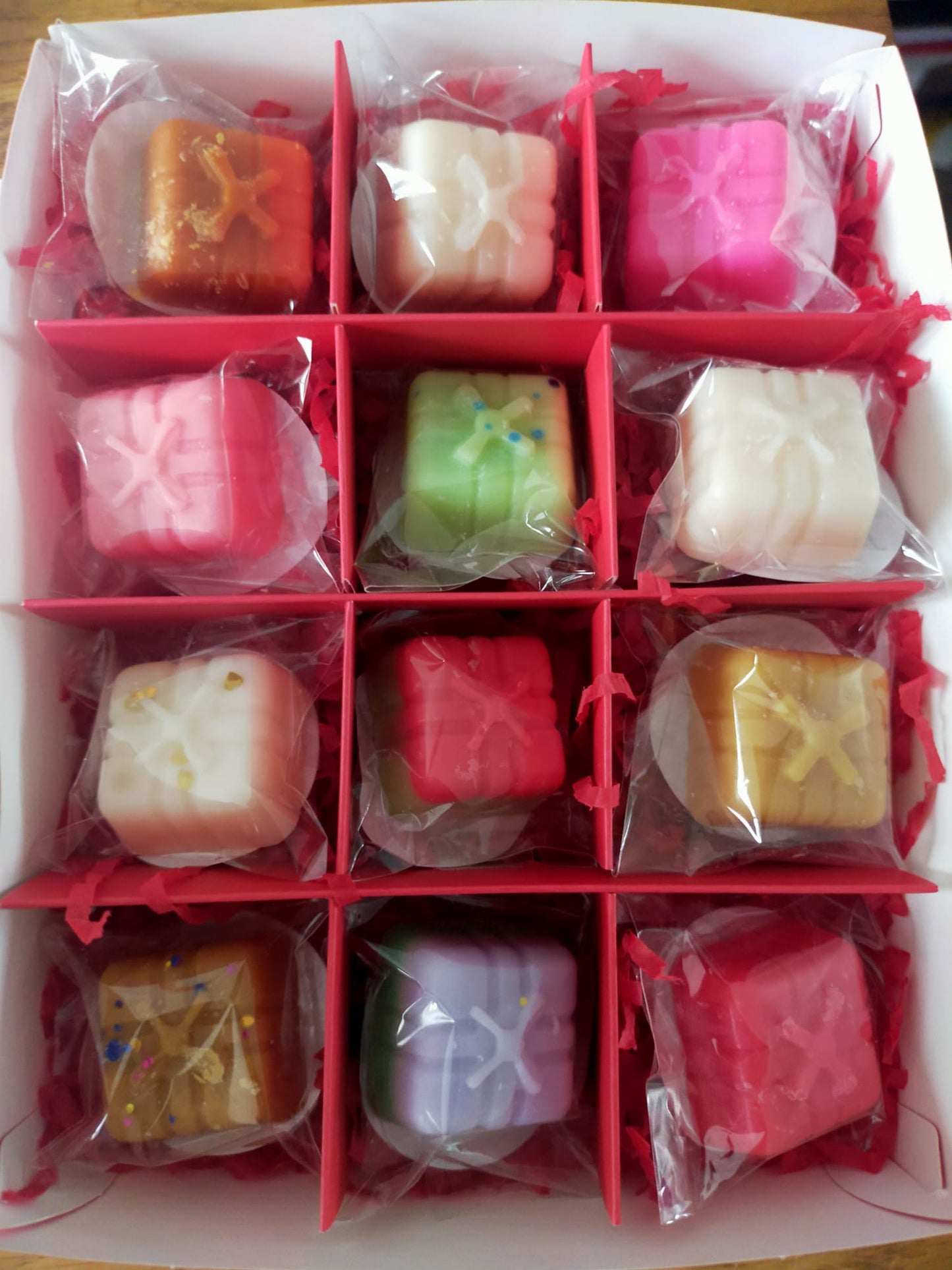 CHRISTMAS SAMPLE BOX